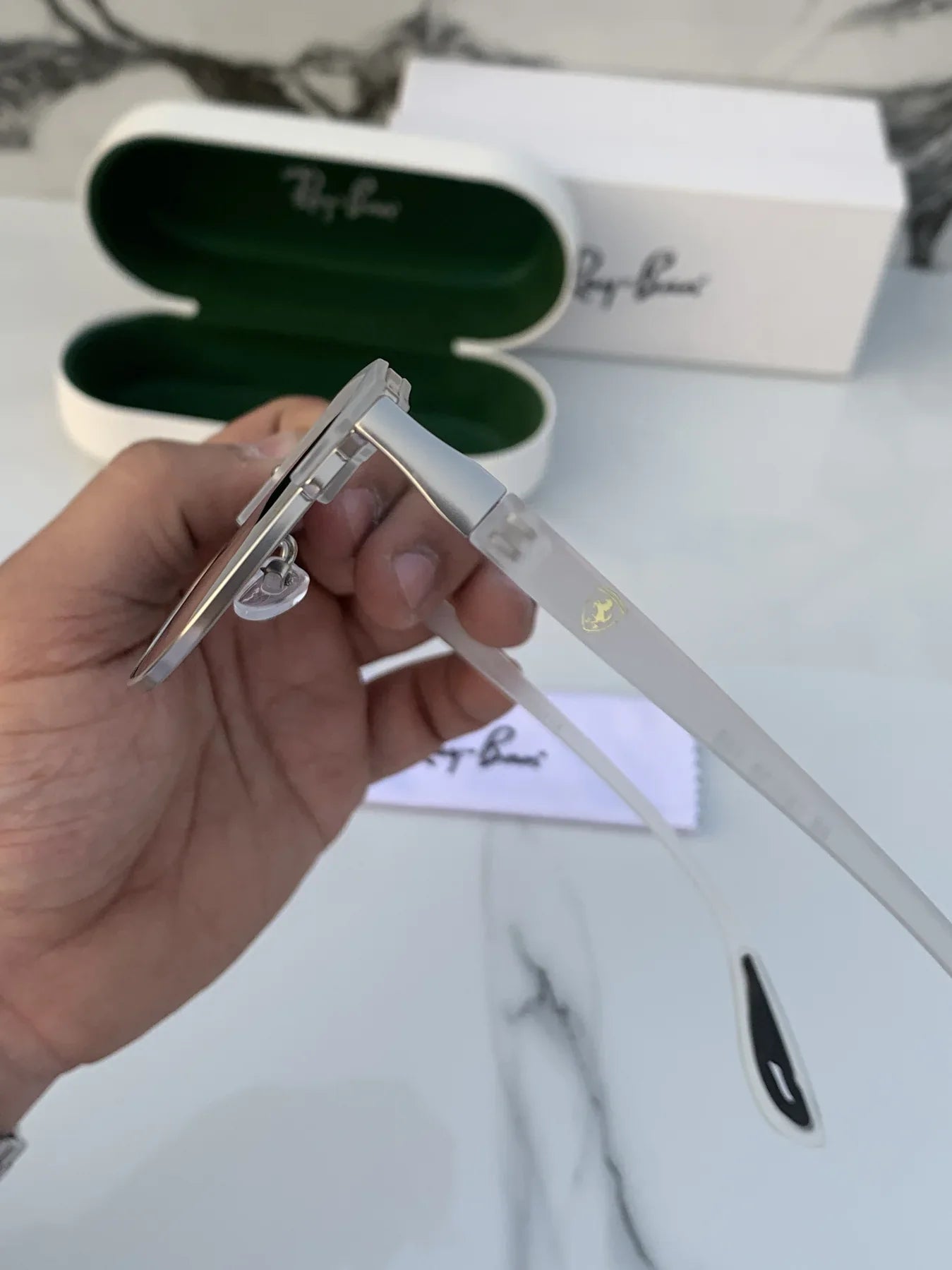 RB #4 METAL WHITE BLACK POLARISED SUNGLASSES